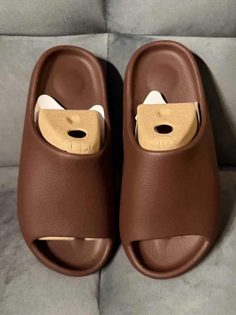 Yeezy Slides YS-01 Fudge US Size 9M/10W New with Original Bag not a box